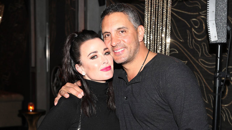 real-housewives-star-kyle-richards-says-fame-money-not-great-for-marriage-amid-high-profile-split-2, 6043362,